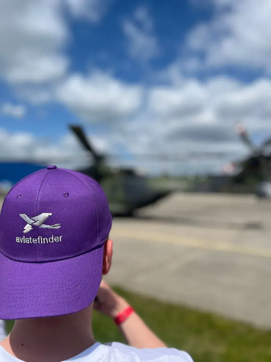 Aviatefinder Cap